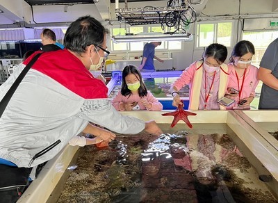 【總 事務】賀二重國中榮獲111年「食農綠金進行式」優等，感謝參與的夥伴們。圖片