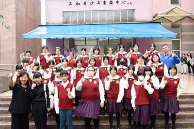 【學務處】賀!!! 本校合唱團參加「113學年度新北市學生音樂比賽」女聲合唱項目榮獲優等，感謝陳文鶴老師用心指導!!圖片