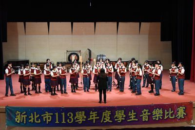 【學務處】賀!!! 本校直笛團參加「113學年度新北市學生音樂比賽」直笛合奏榮獲優等，感謝張以璇老師用心指導!!圖片